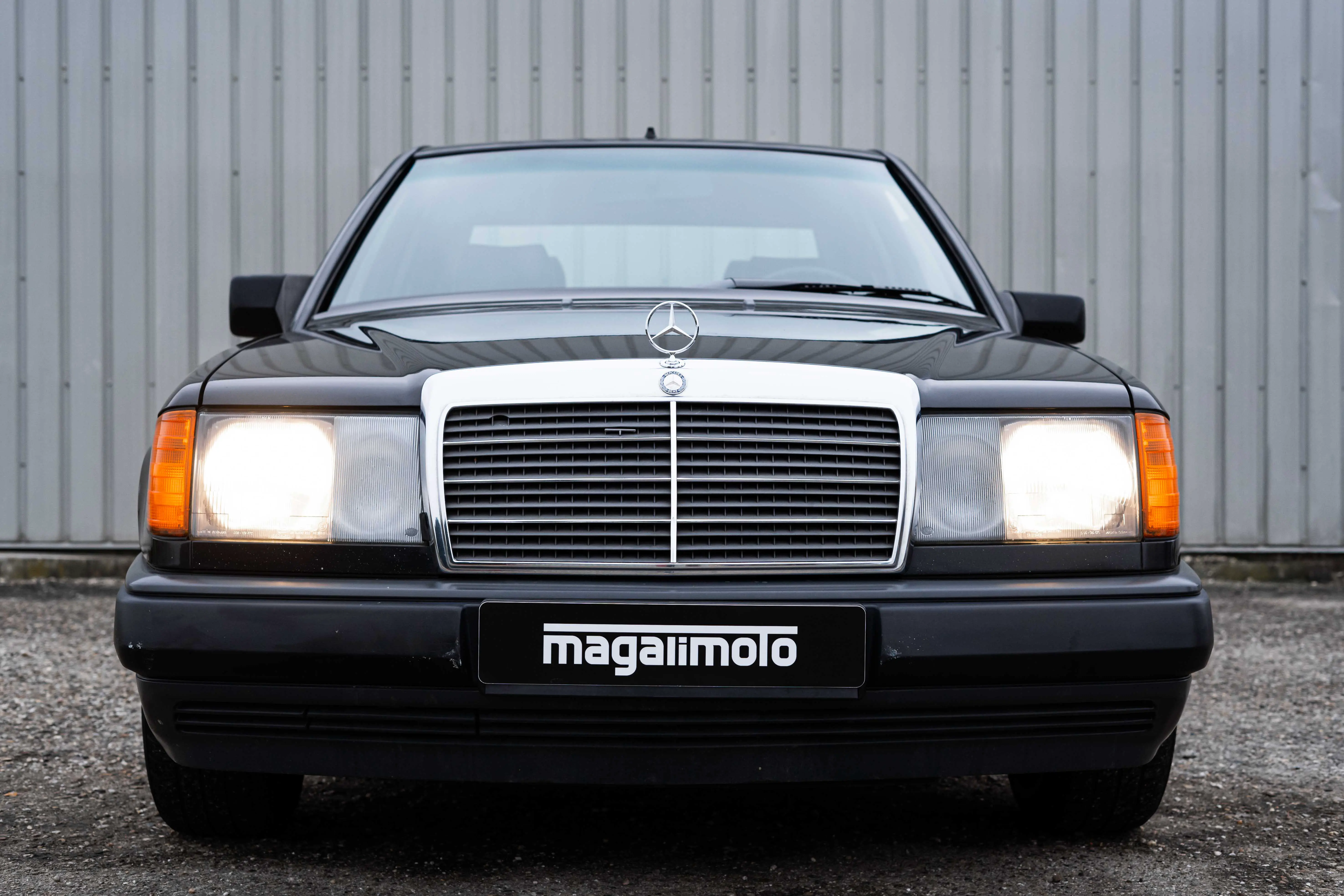 Mercedes W124 300E - 1989