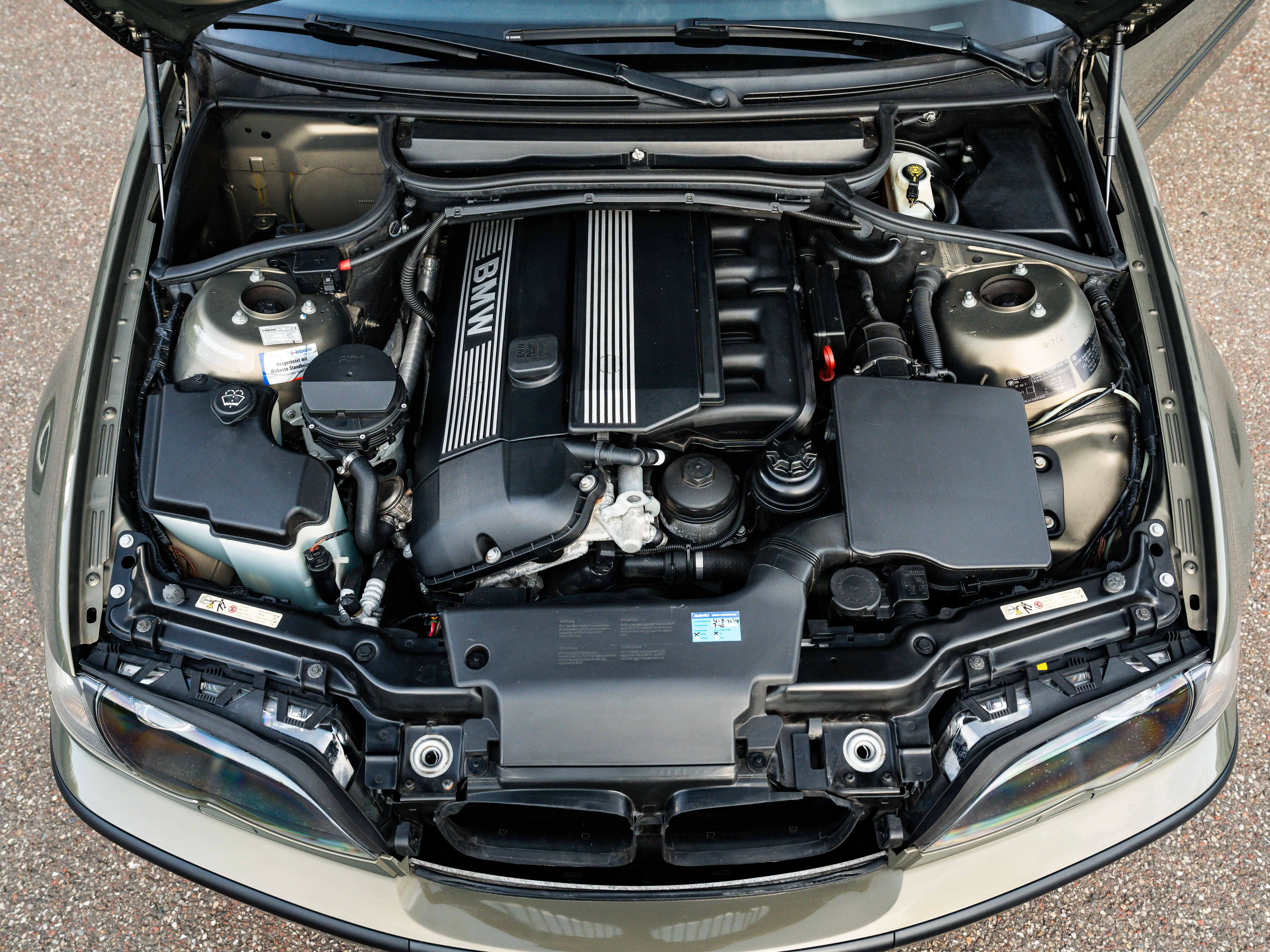 BMW E46 320i Touring Individual Messing Metallic