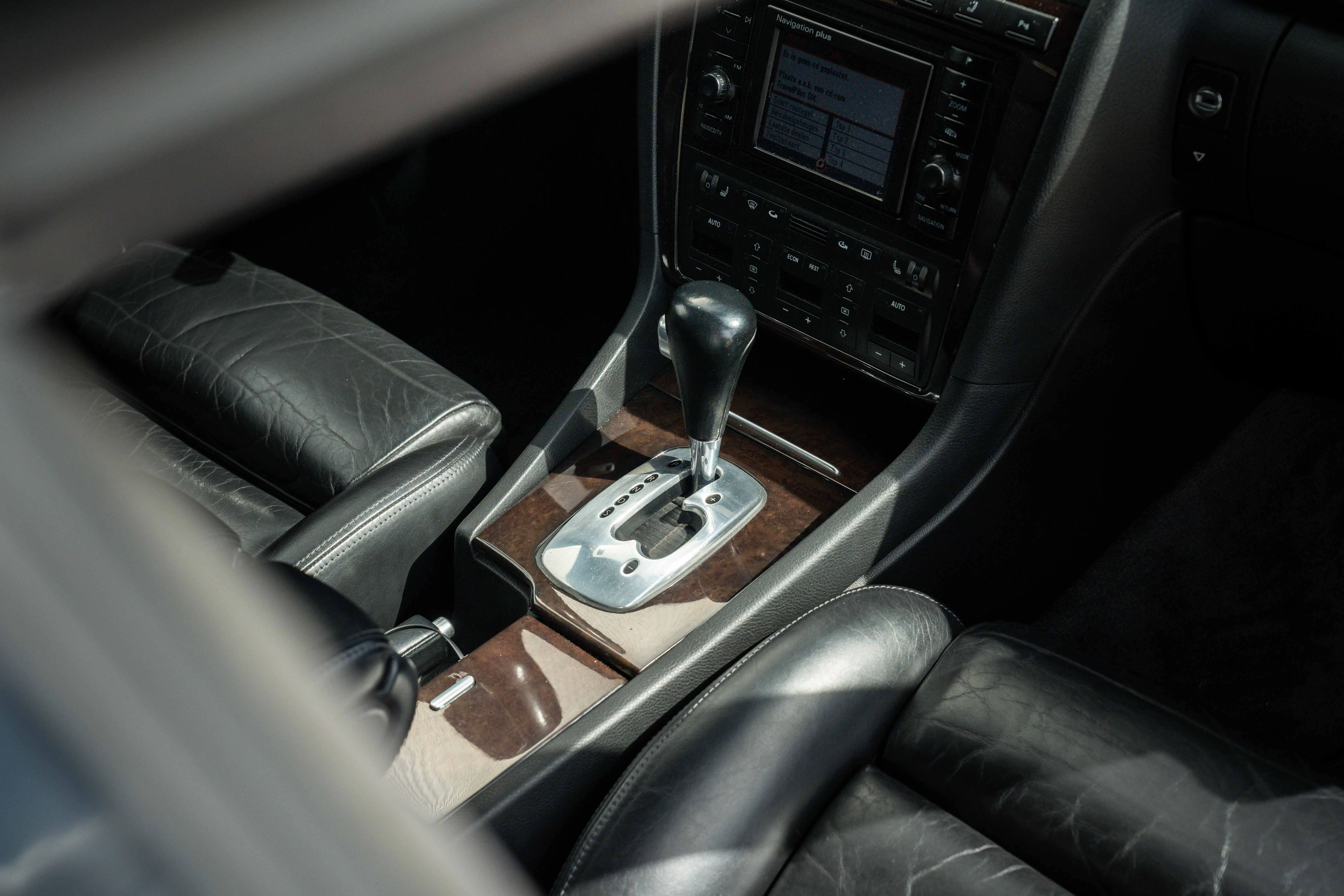 Audi S8 D2 4.2 5v V8 - 2002