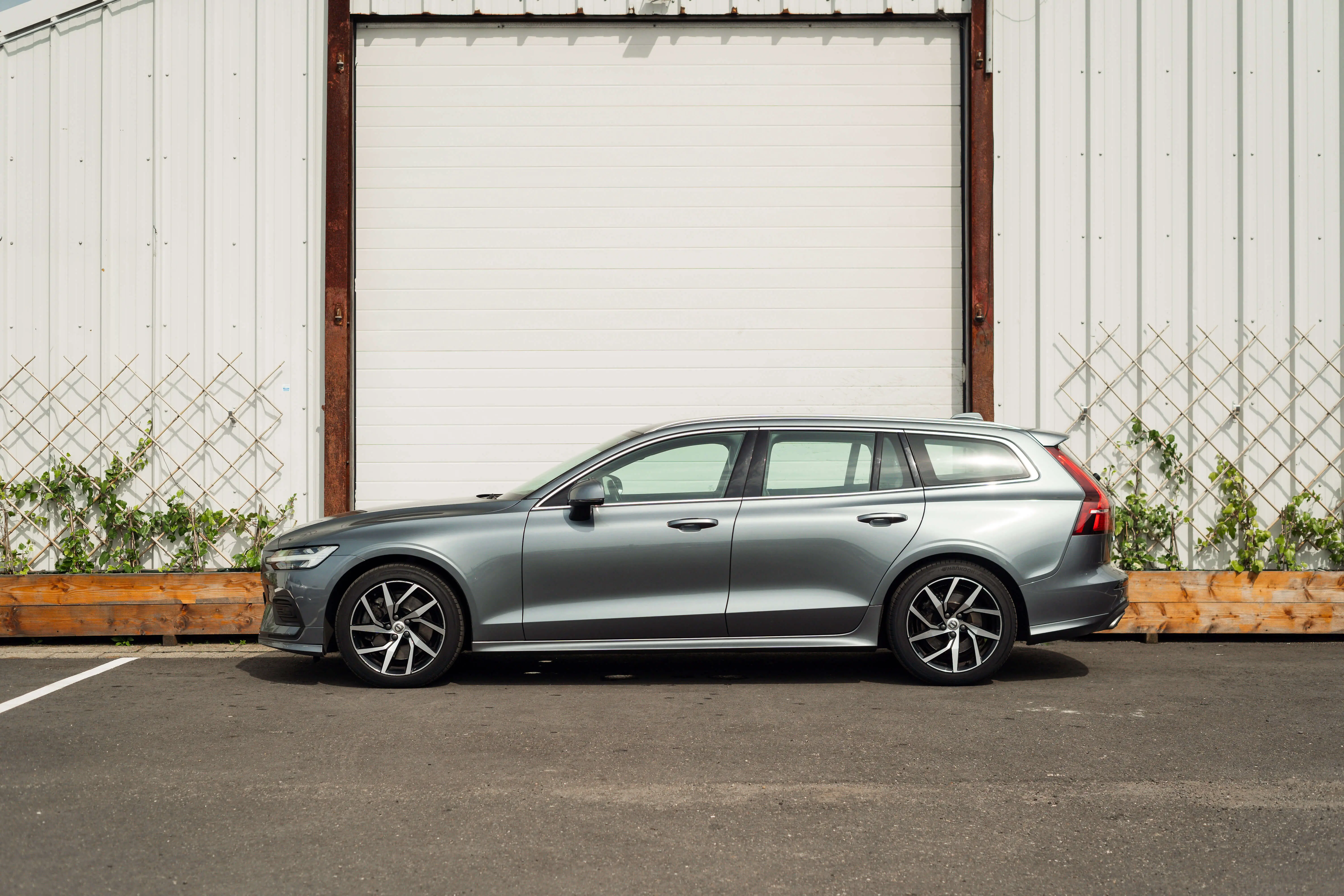 Volvo V60 T5 - Momentum