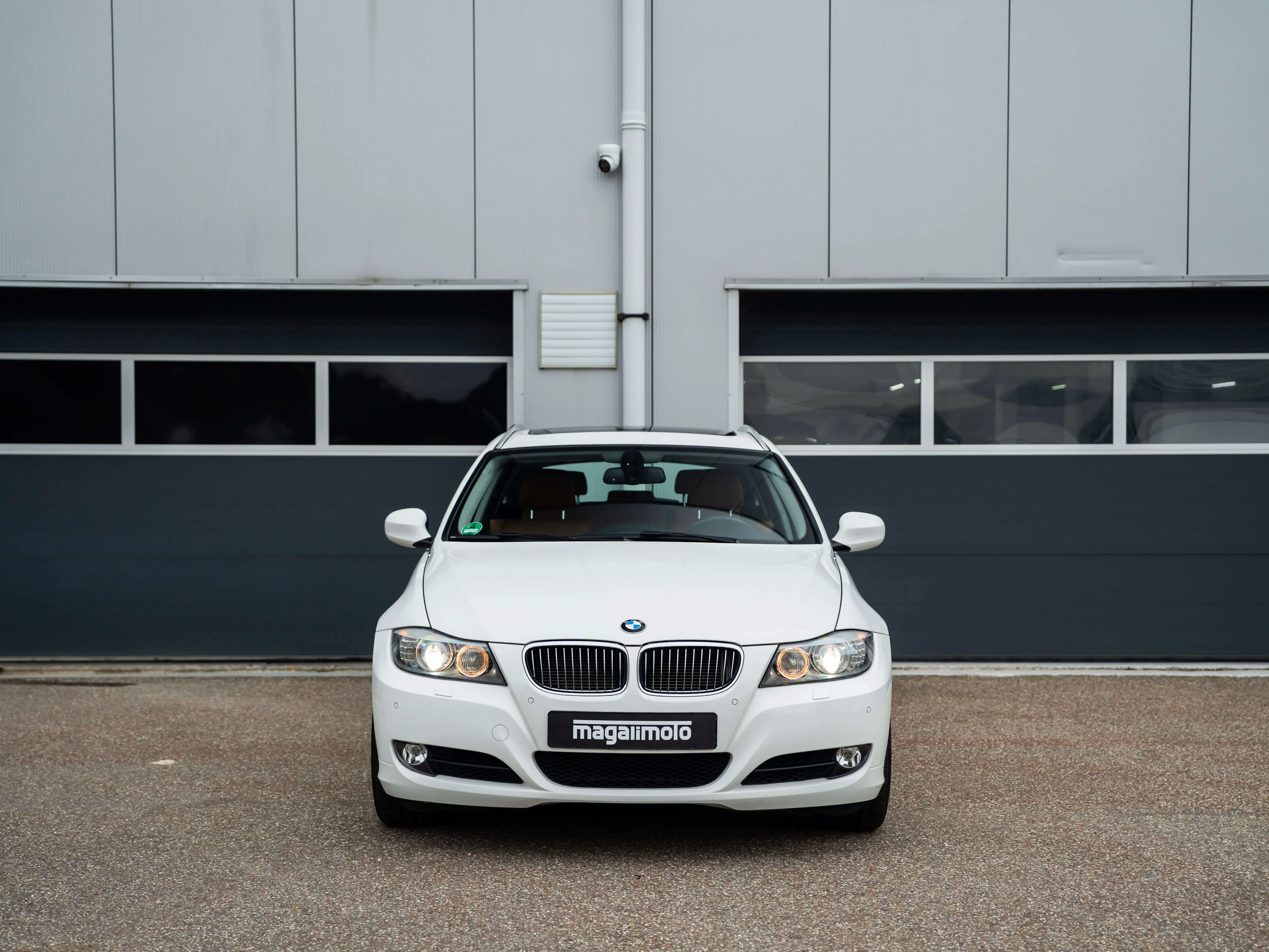 BMW 330i E91 - 2011