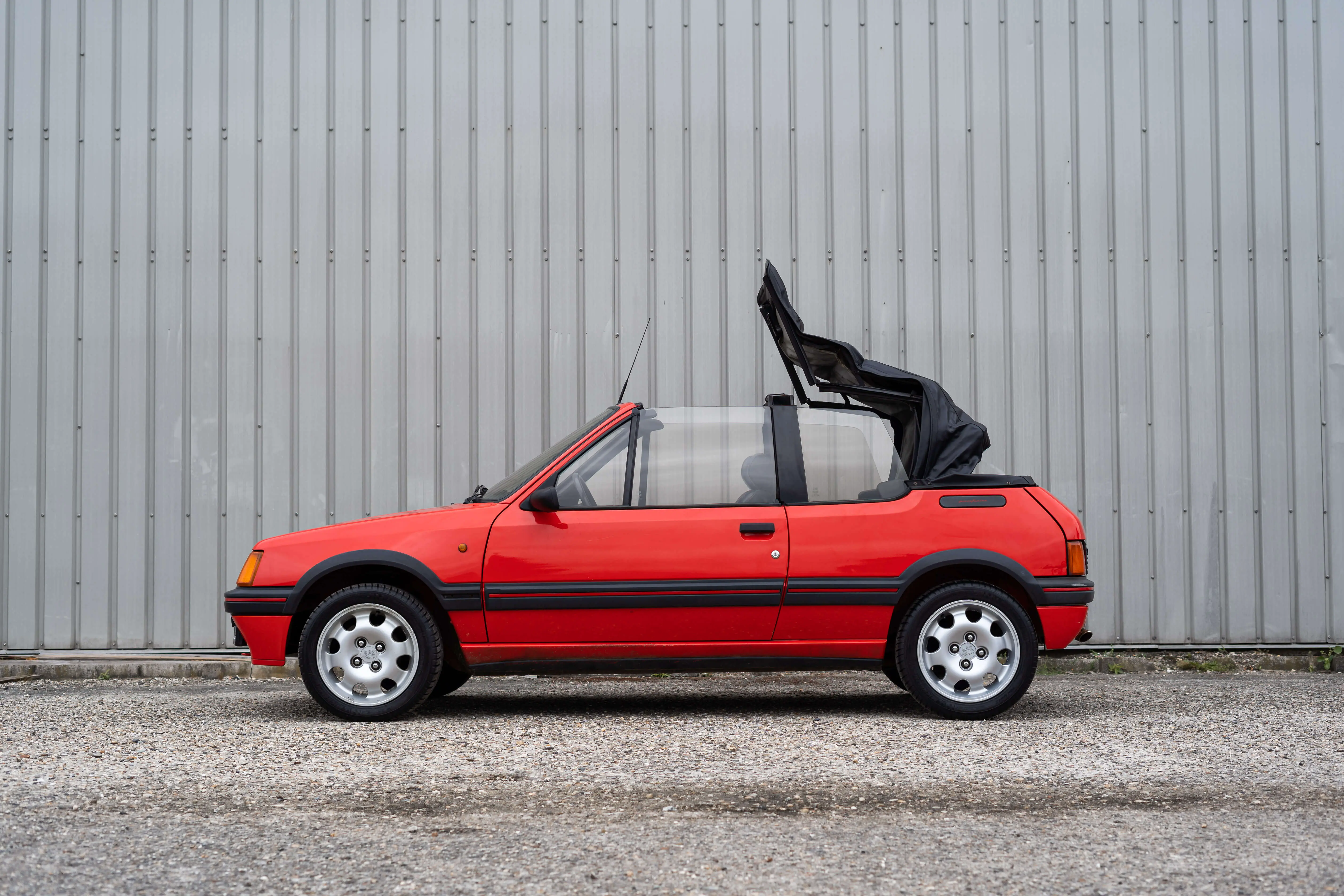Peugeot 205 CTI - final