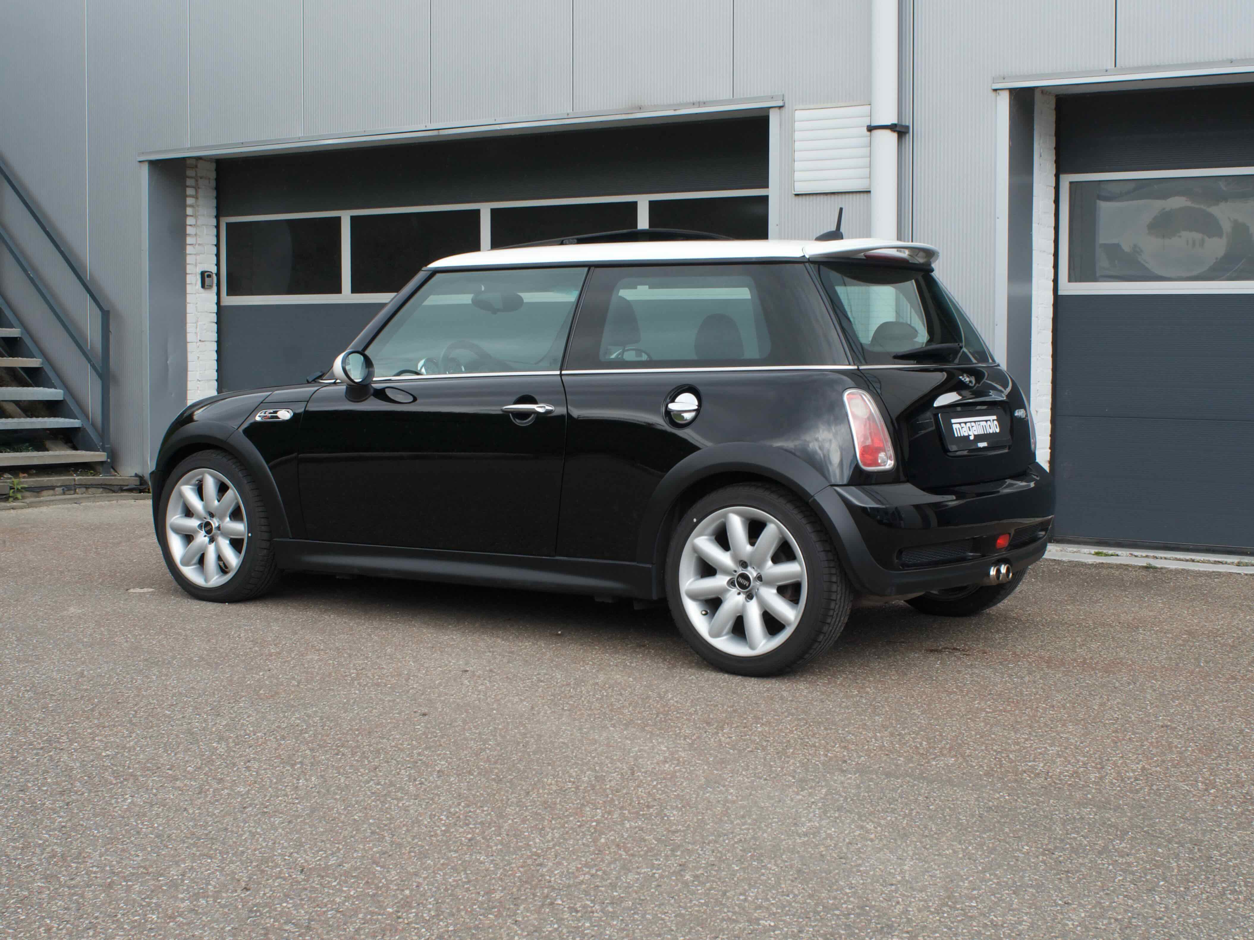 Mini Cooper S R53 - 2005