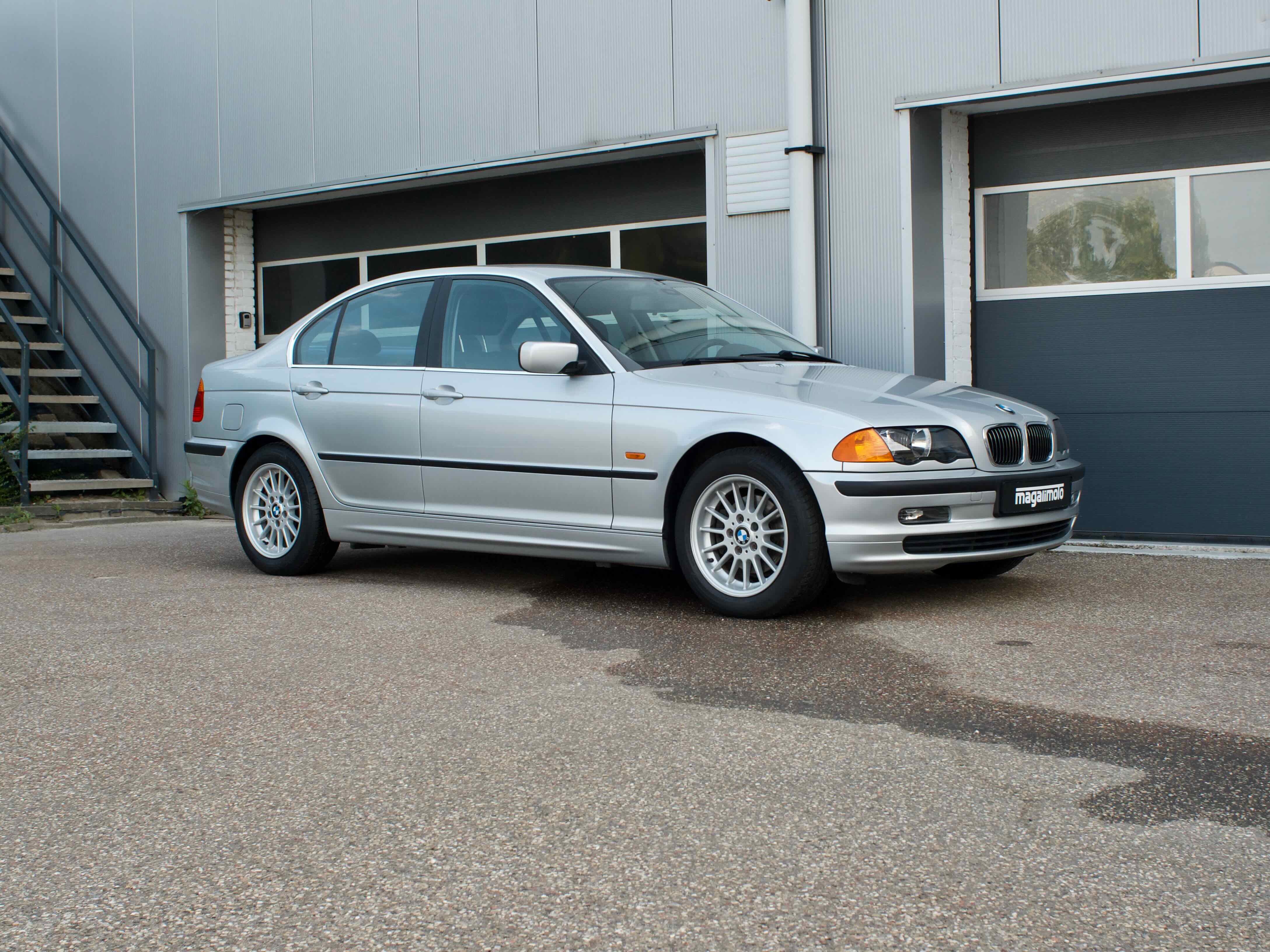 BMW E46 320i