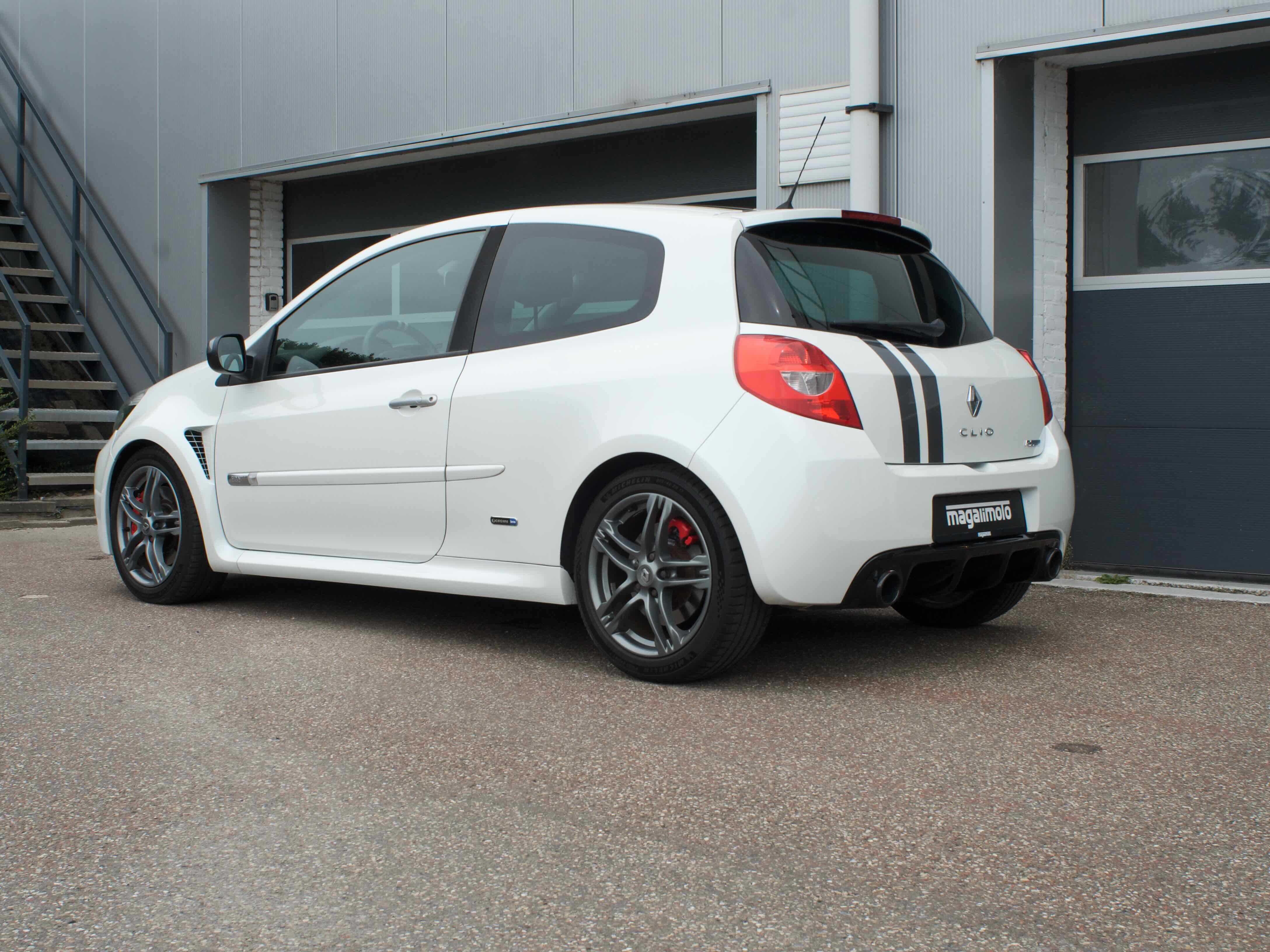 Renault Clio RS 2.0 Gordini 2011