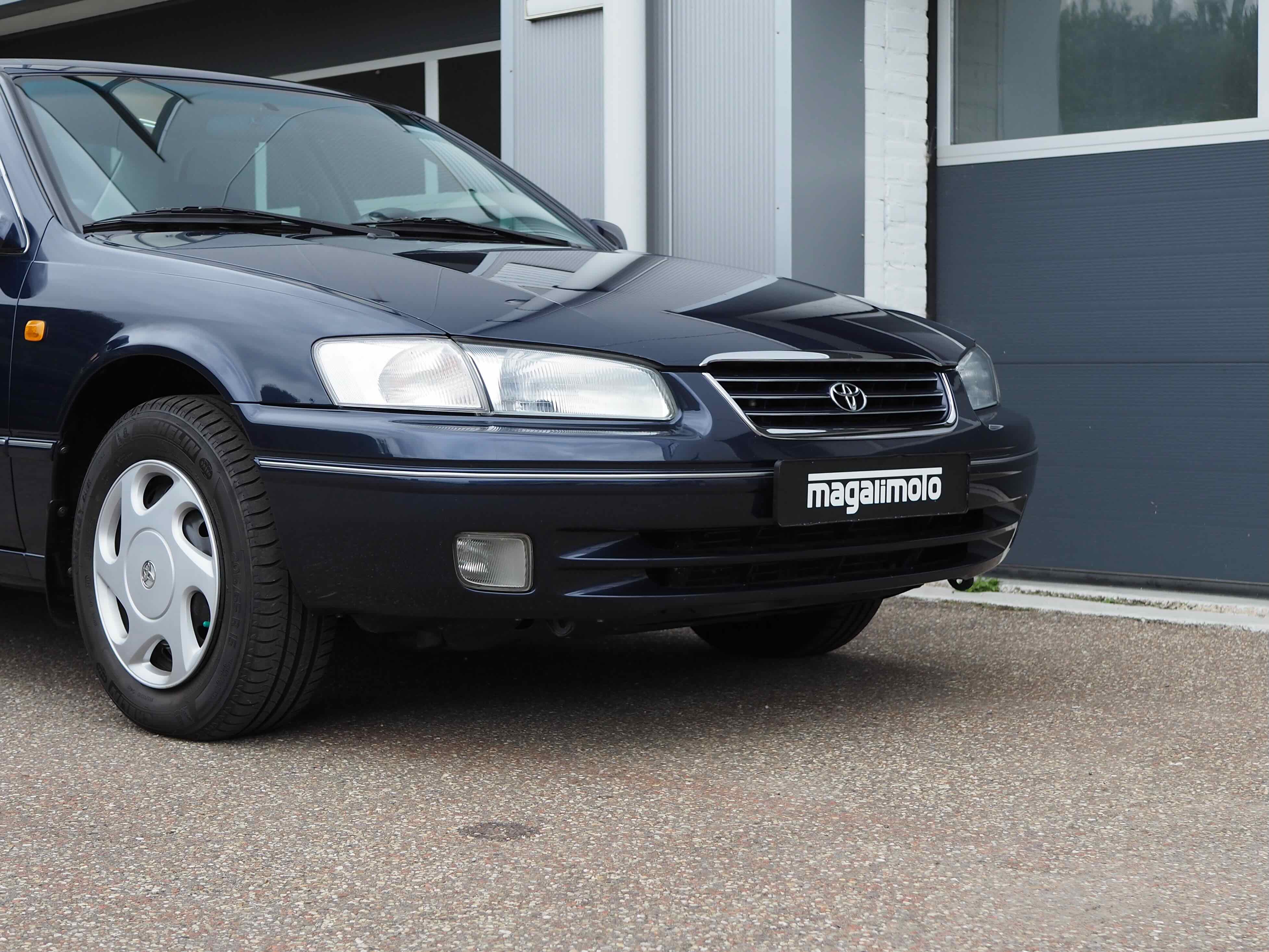 Toyota Camry 2.2 - 1998