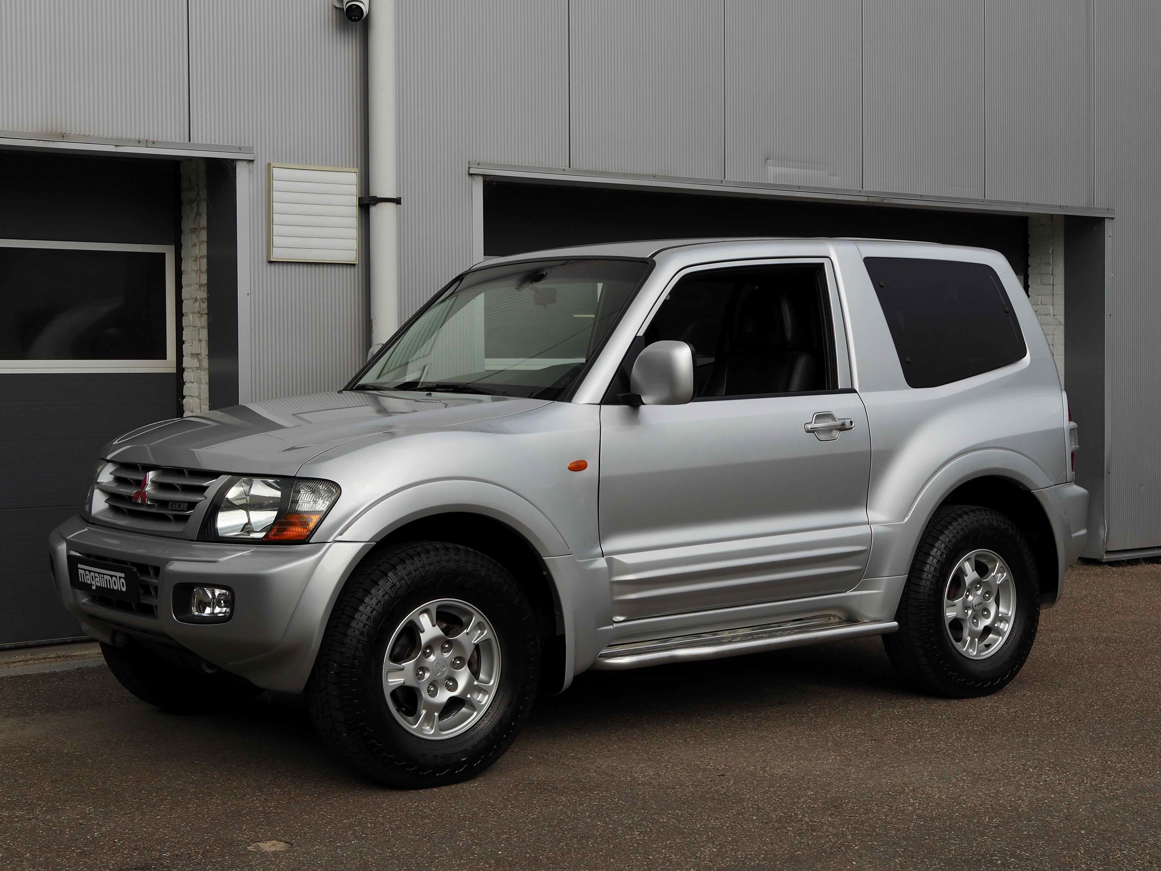 Mitsubishi Pajero V60 Short body 3.5 GDI