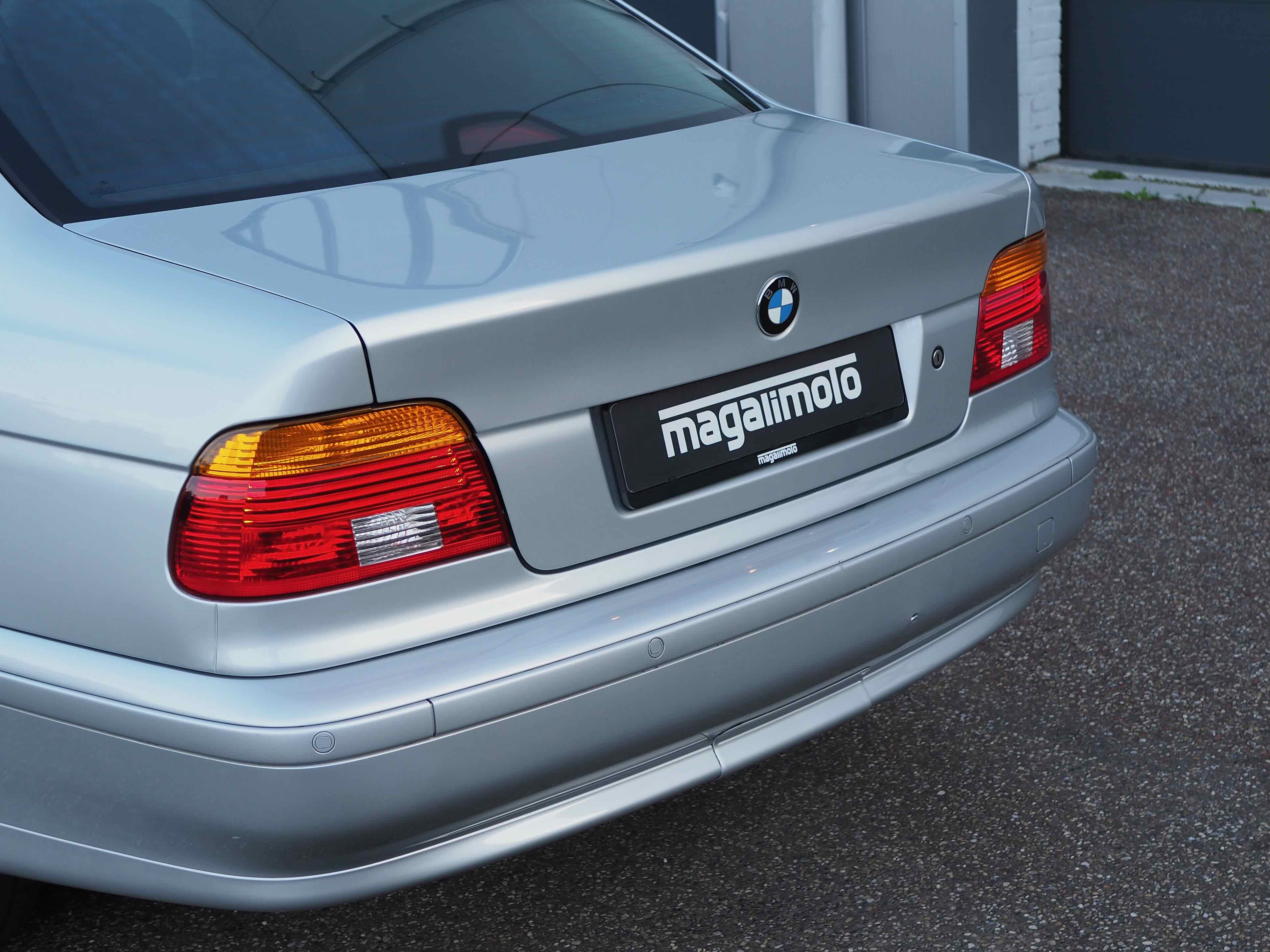 e39 520i lci