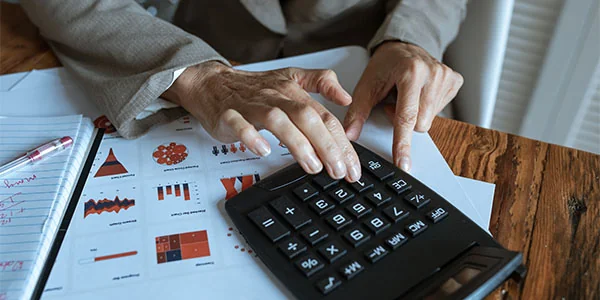 Como precificar um serviço: passo a passo prático 💰