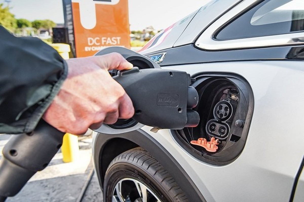 CEABS oferece tecnologia de telemetria para carros elétricos