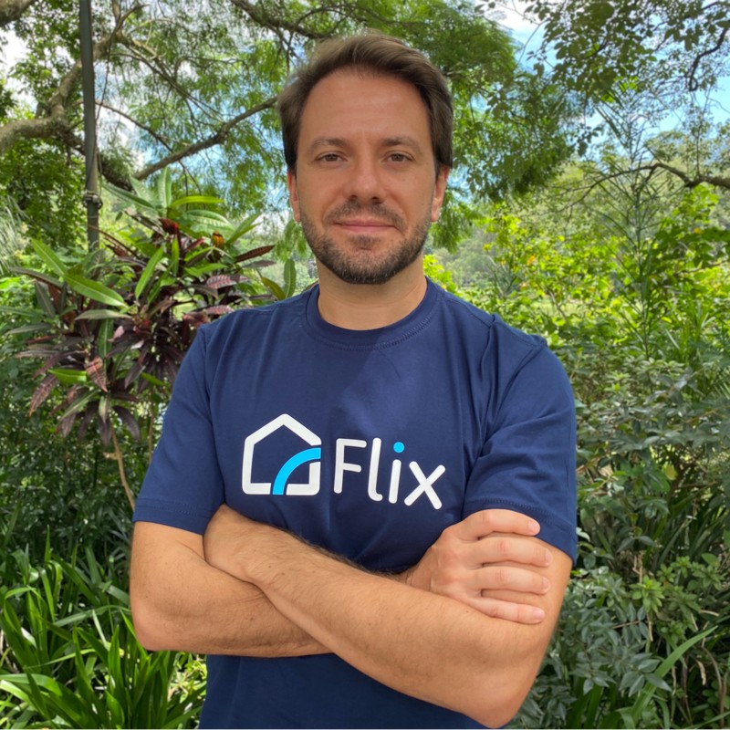 Flix, seguradora 100% digital, propõe um mercado de seguros para todos