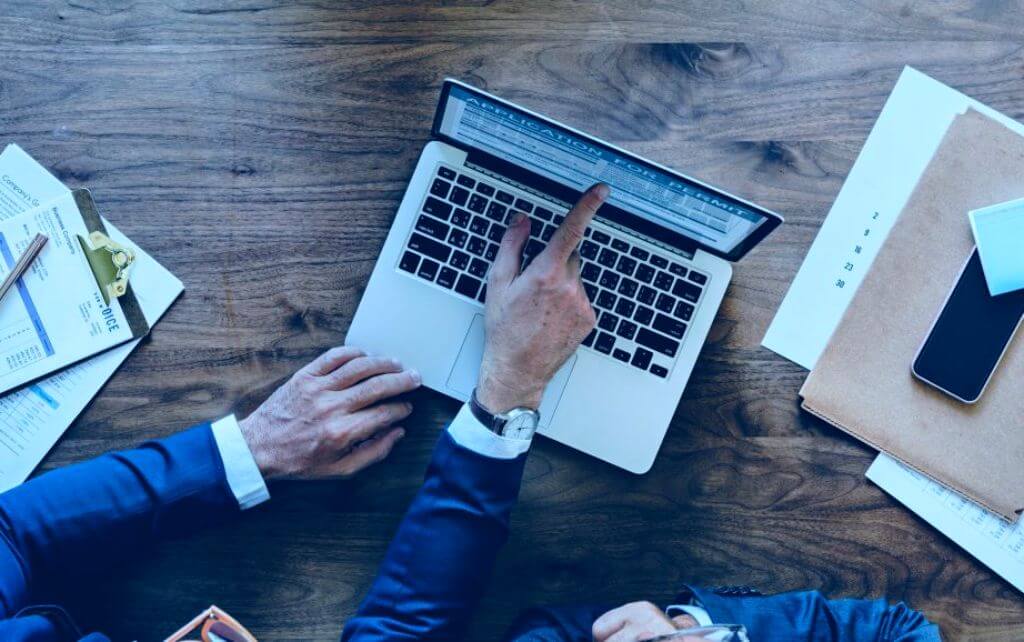 Corretor de seguros está entre as 10 profissões com maior possibilidade de automação, segundo estudo