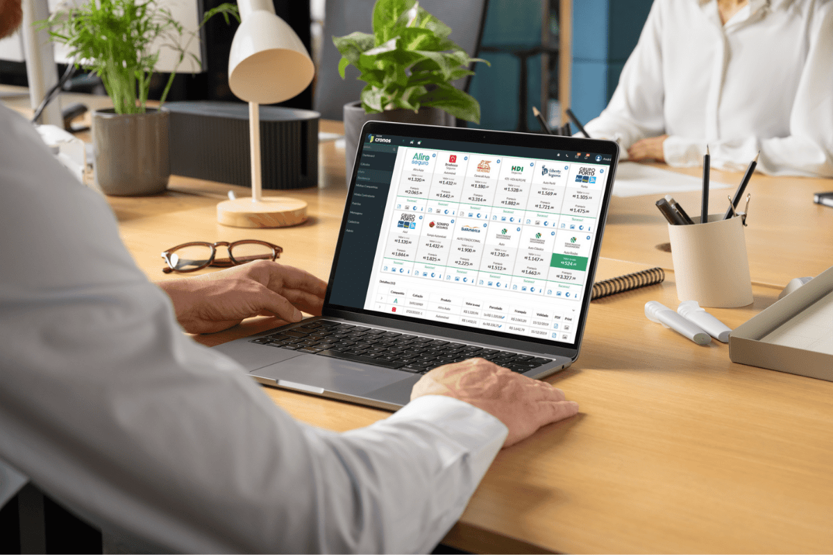 Black Friday do SGCOR garante 12 meses grátis no Multicálculo para corretores que realizarem o cadastro até 30 de novembro