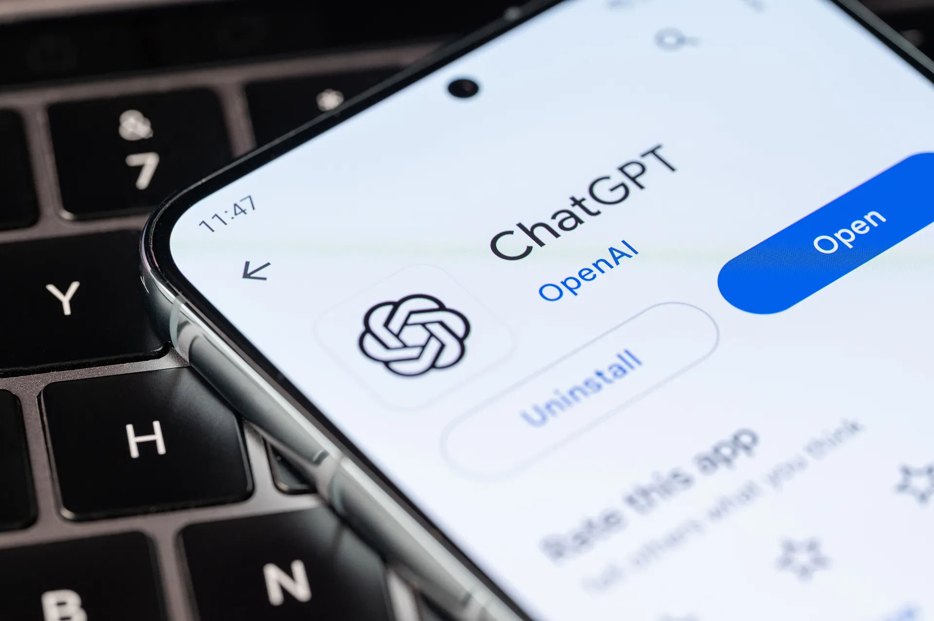OpenAI fortalece parcerias com líderes globais de consultoria: como essas colaborações podem acelerar adoção da IA no setor de seguros?