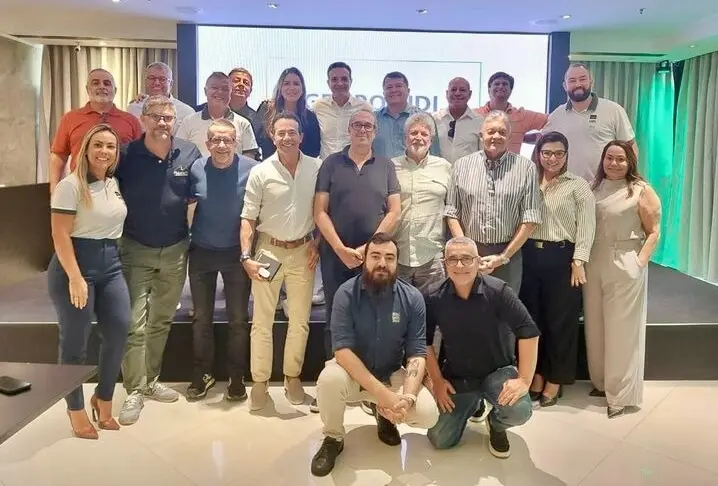 Assessorias da Aconseg-RJ são recebidas pelo Grupo HDI, em São Paulo