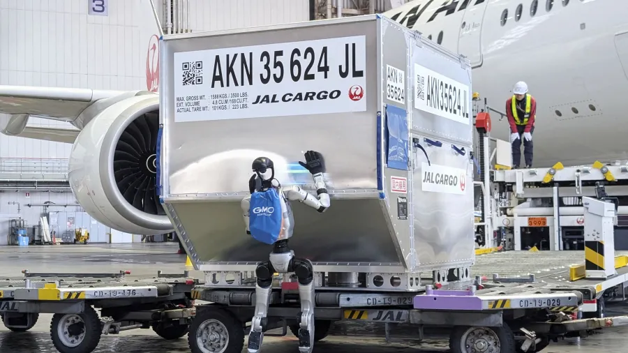Japão avança com IA própria e prevê 10 milhões de robôs até 2040: impactos para o setor de seguros