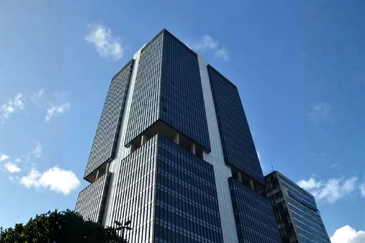 Susep divulga estudo sobre a participação feminina no mercado de seguros
