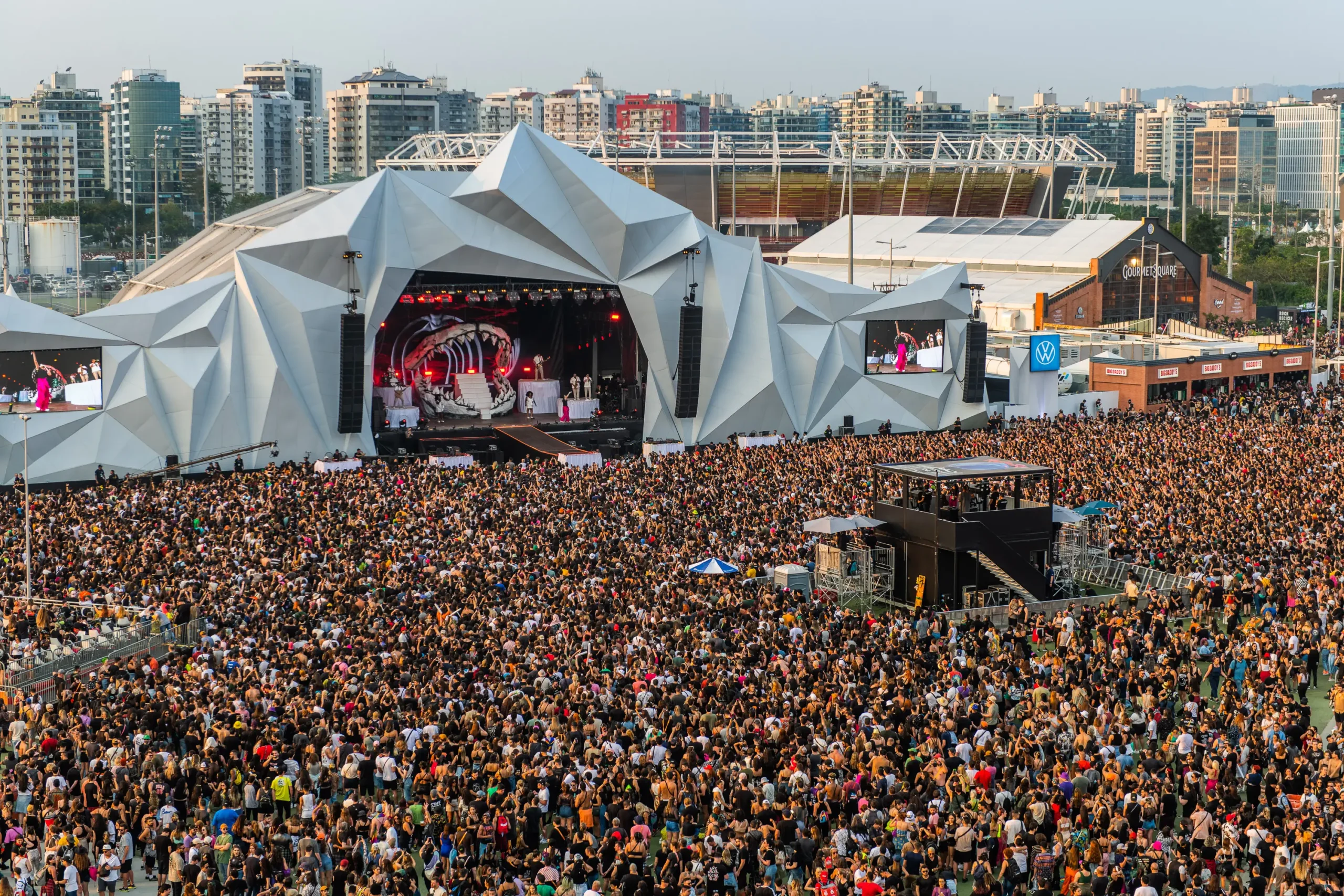 Segurança integrada reduz crimes em 20% no Rock in Rio 2026: lições para o mercado de seguros