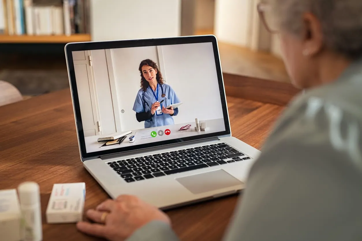 Telemedicina e seguros: oportunidades para brasileiros no exterior