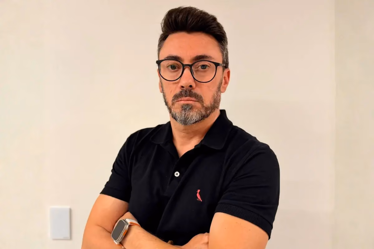 A carteira estável não garante o futuro: Jonathan Perini sobre tecnologia, confiança e Seguro Embarcado