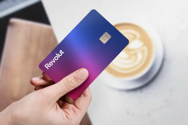 Revolut lança seguro com cobertura de cancelamento de viagem sem motivo