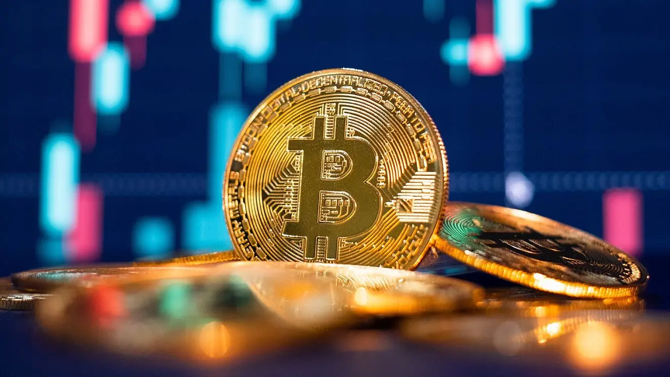 Seguro para criptomoedas: um caso 'quente' e 'frio'