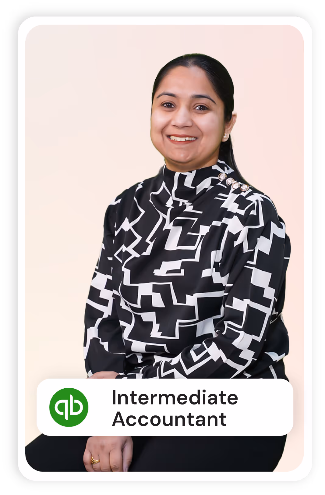 Intermediate outsourced accountant for outsourced accounting services