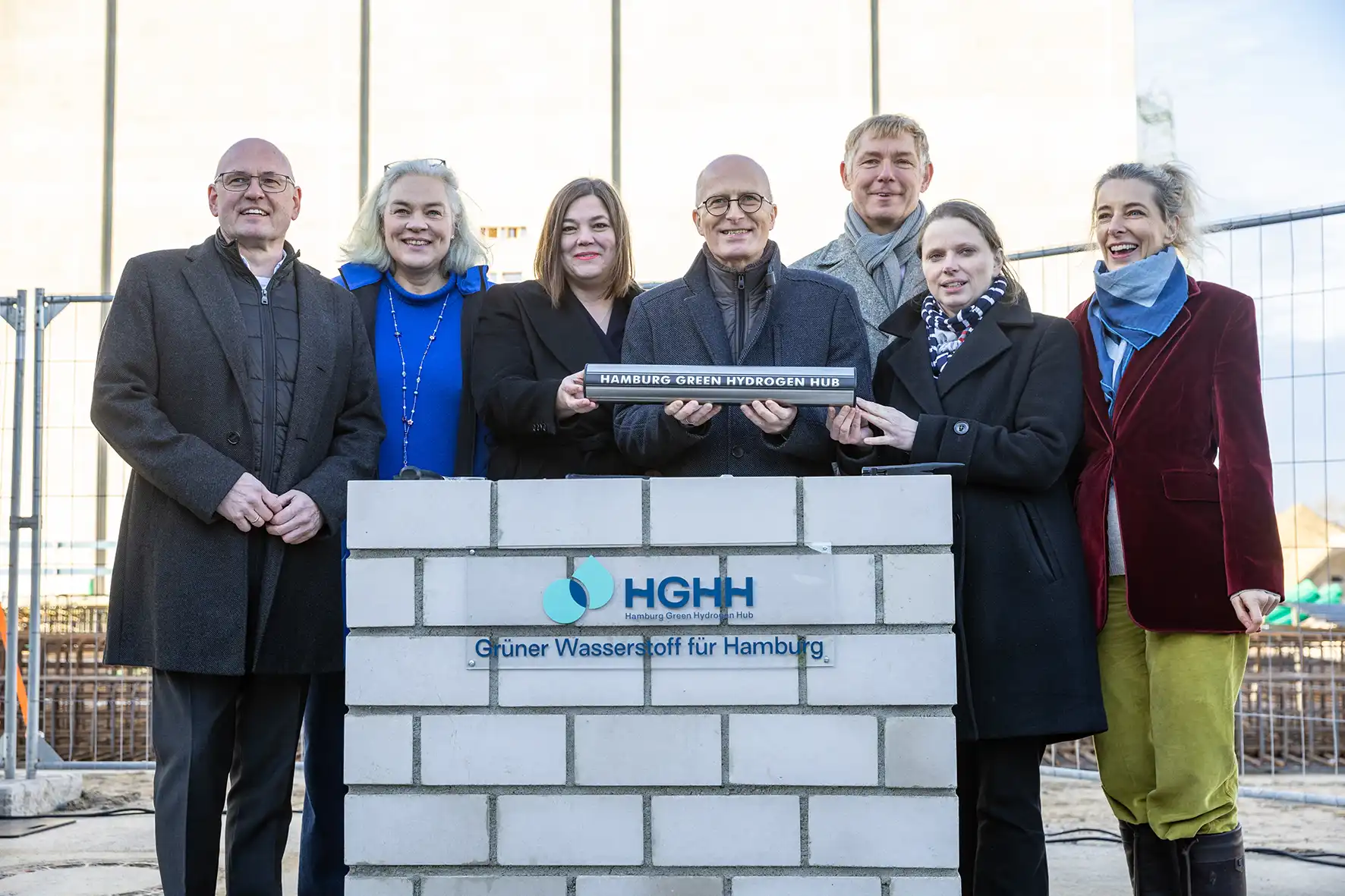 Hamburg Green Hydrogen Hub feiert Grundsteinlegung für 100-MW-Elektrolyseur 