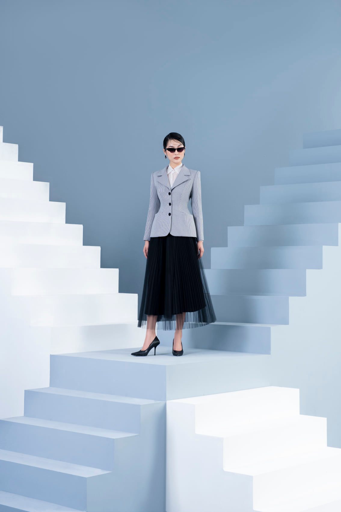 SAMUEL SUIT X BLACK MORNING SKIRT X LIGHTY BLOUSE