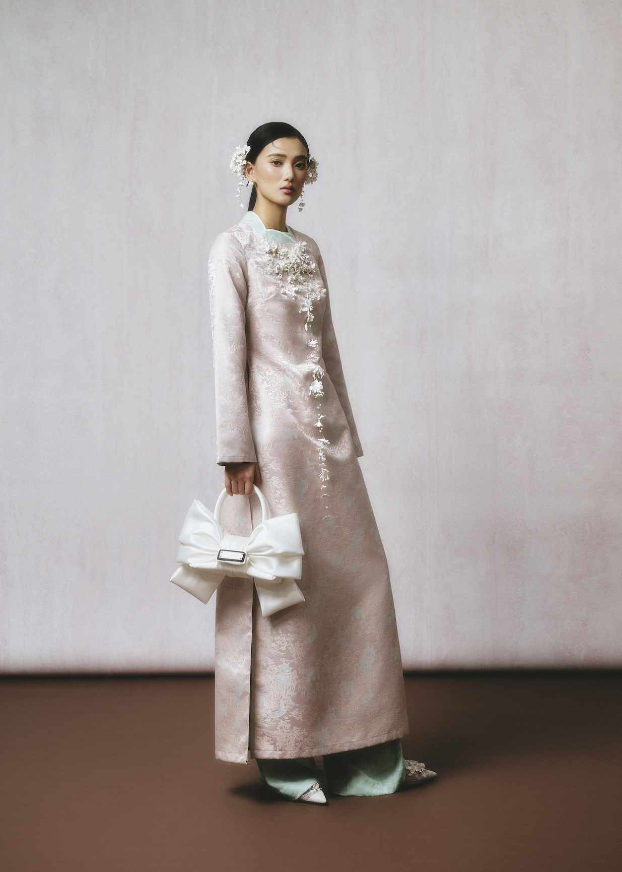 SET AODAI TỊNH UYỂN