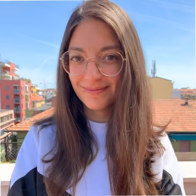 A headshot of Helena Maura Carvalho