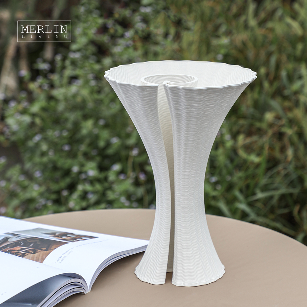 Merlin Living 3D printed ceramic decorative vase