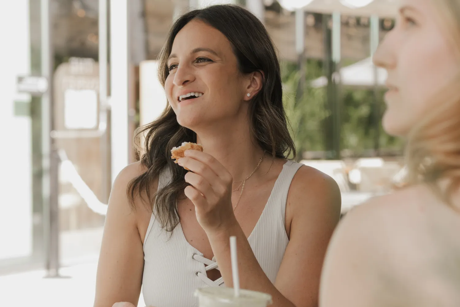 type one diabetic eating a crossiant