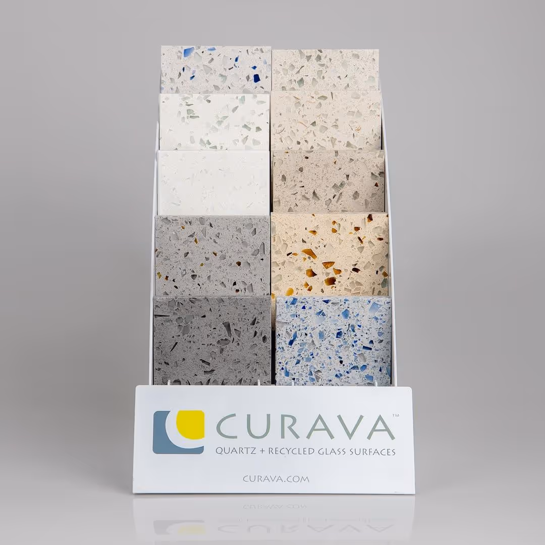 A piechart showing 60% recycled glass, 30% quartz and 10% resin.