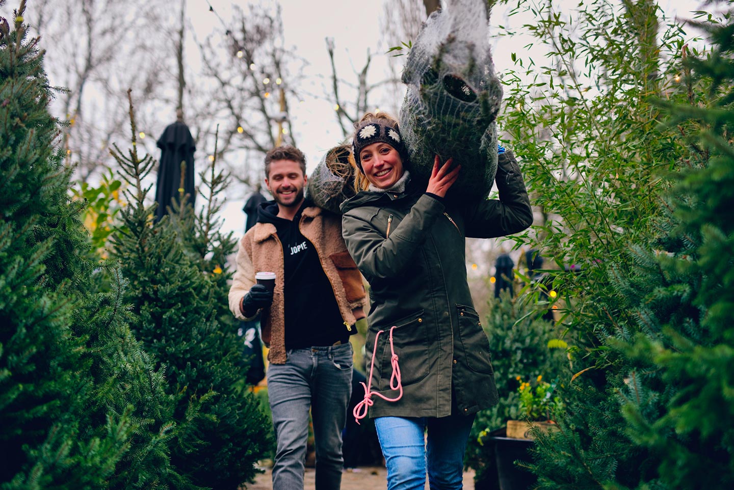 BeterBoompje kerstbomen met en zonder kluit in het kerstbomenbos