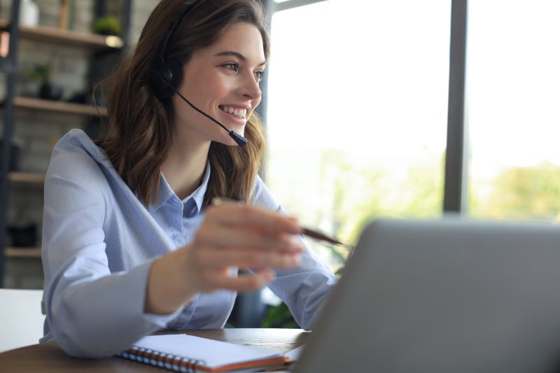 Top 12 Customer Engagement Solutions for 2021 (and Beyond)