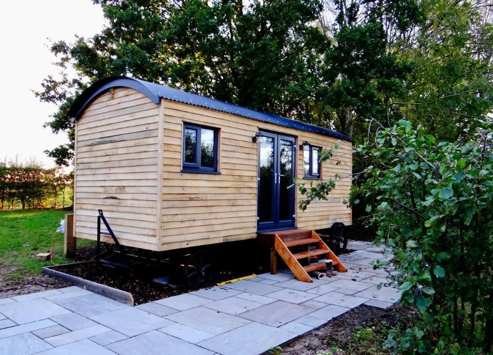 shepherds hut in newark