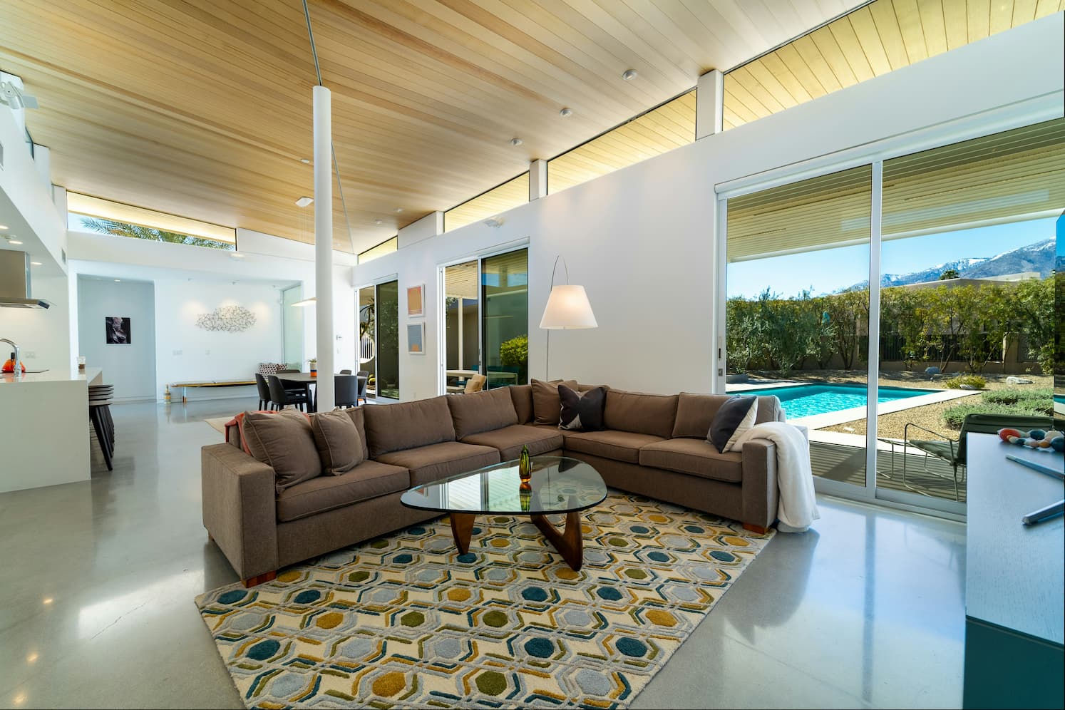 Connecticut Short Term Rental Laws: AirBnB & Vacation Rental Regulations