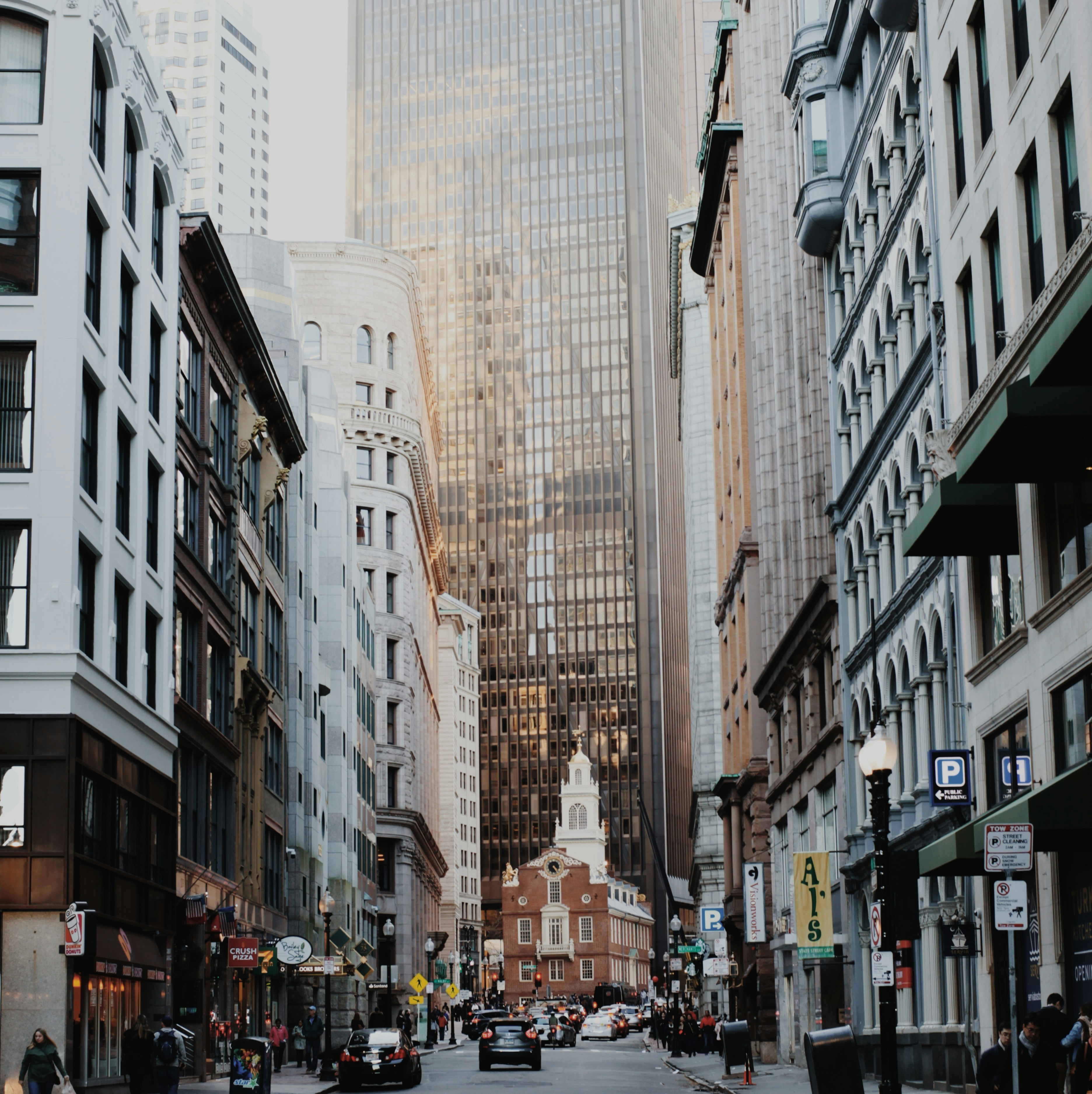 1 Lincoln St, Boston, MA 02111