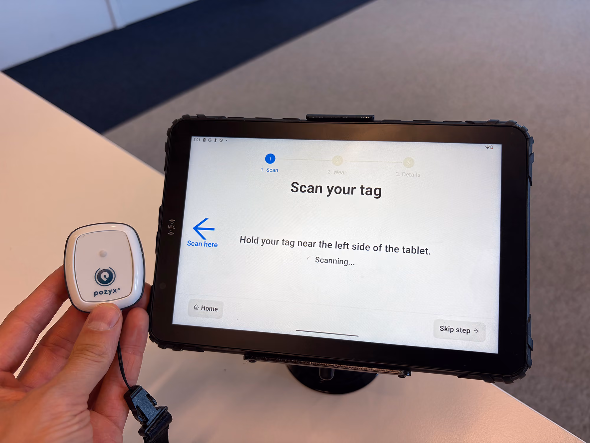 Kiosk app connected with the Pozyx platform for RTLS application