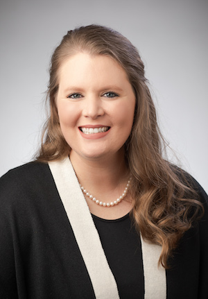 Lauren E. Vanderpool's headshot