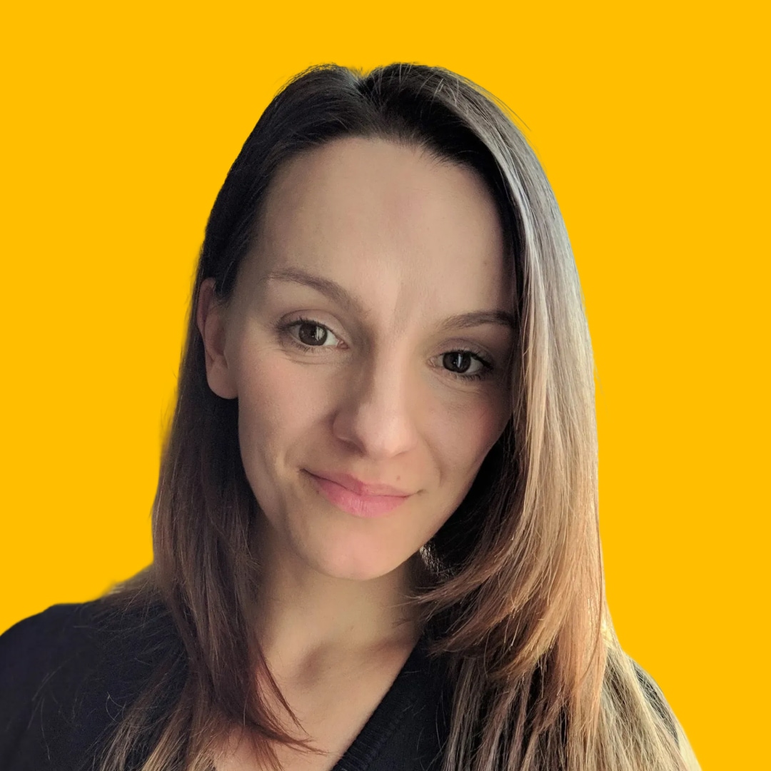 Merima's headshot against yellow background