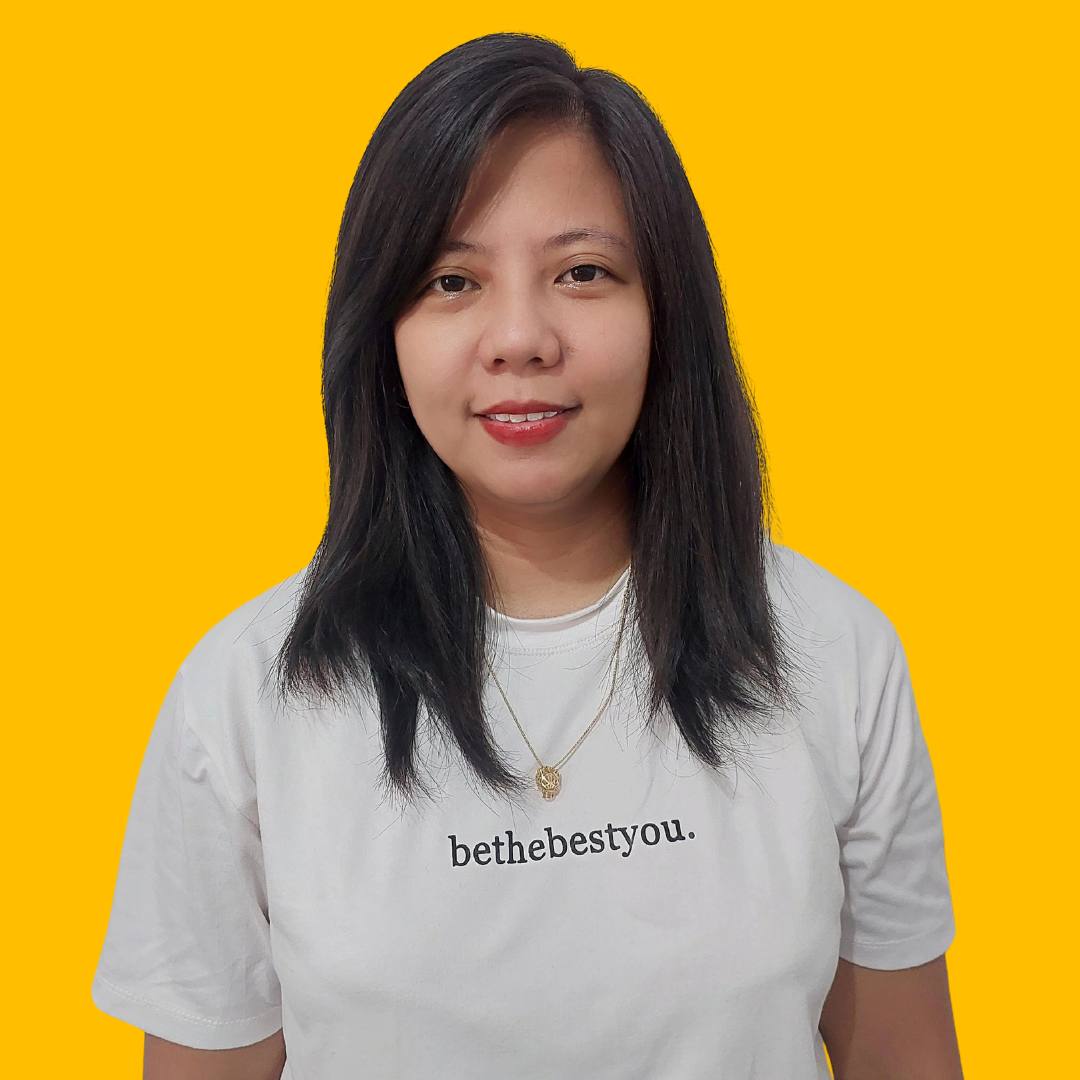 Ruthie H's headshot against a yellow background