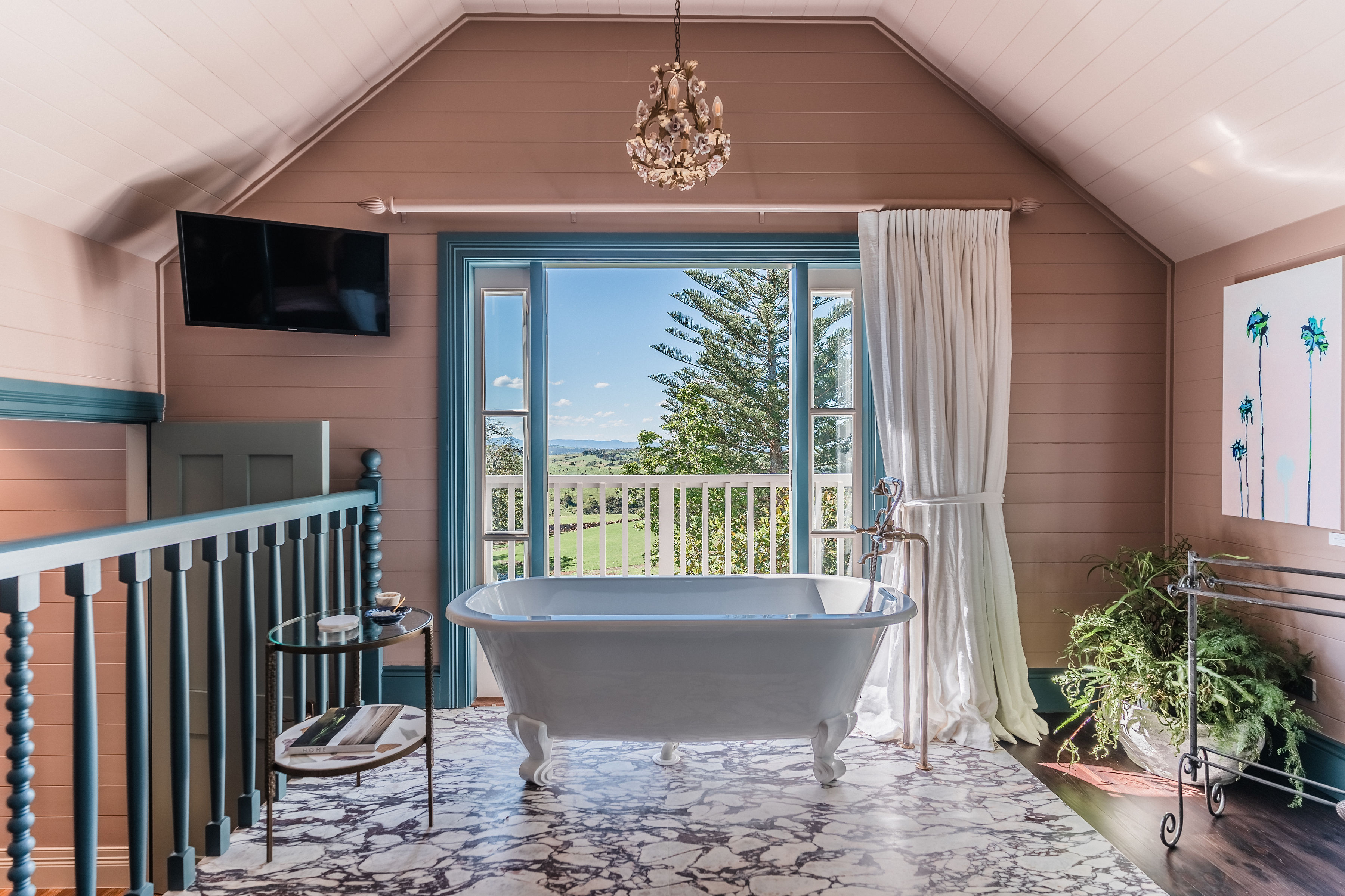 Reconnect & Celebrate: Mother’s Day Getaway at Greyleigh Estate