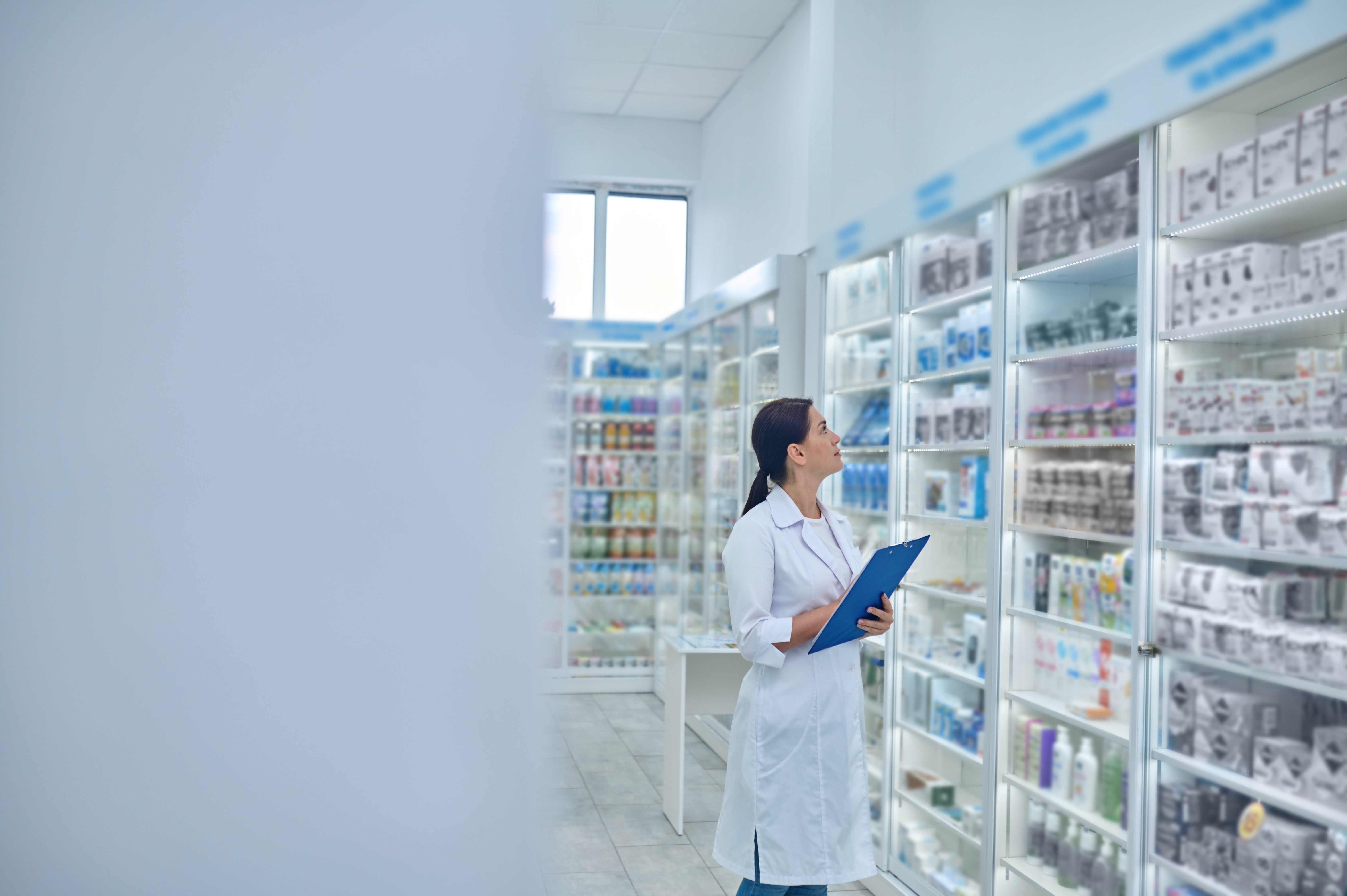 How to Prevent Temperature Excursions in Pharmaceutical and Life Sciences Transit: A Cold Chain Manager's Field Guide