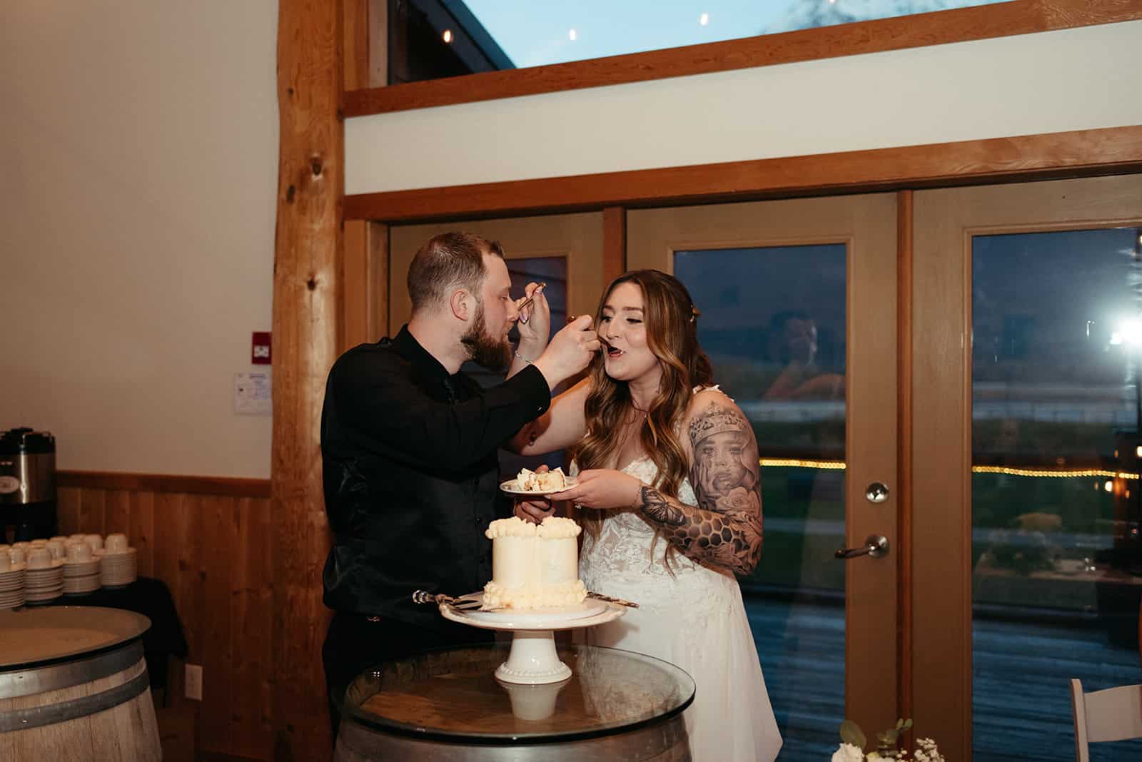 A wedding couple at the Fraser River Lodge near Harrison