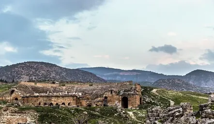 White terraces and ruins at Hierapolis, Turkey