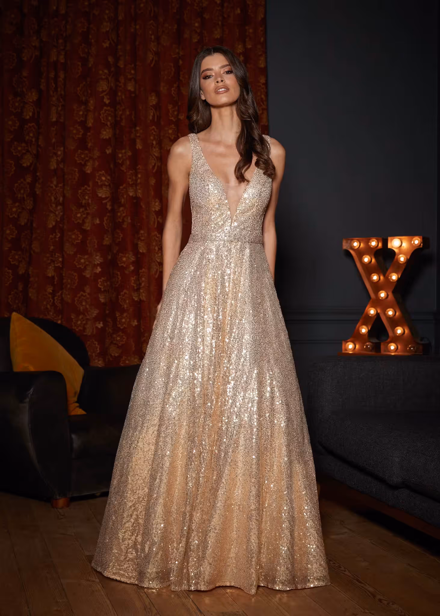 Romantica dress in gold