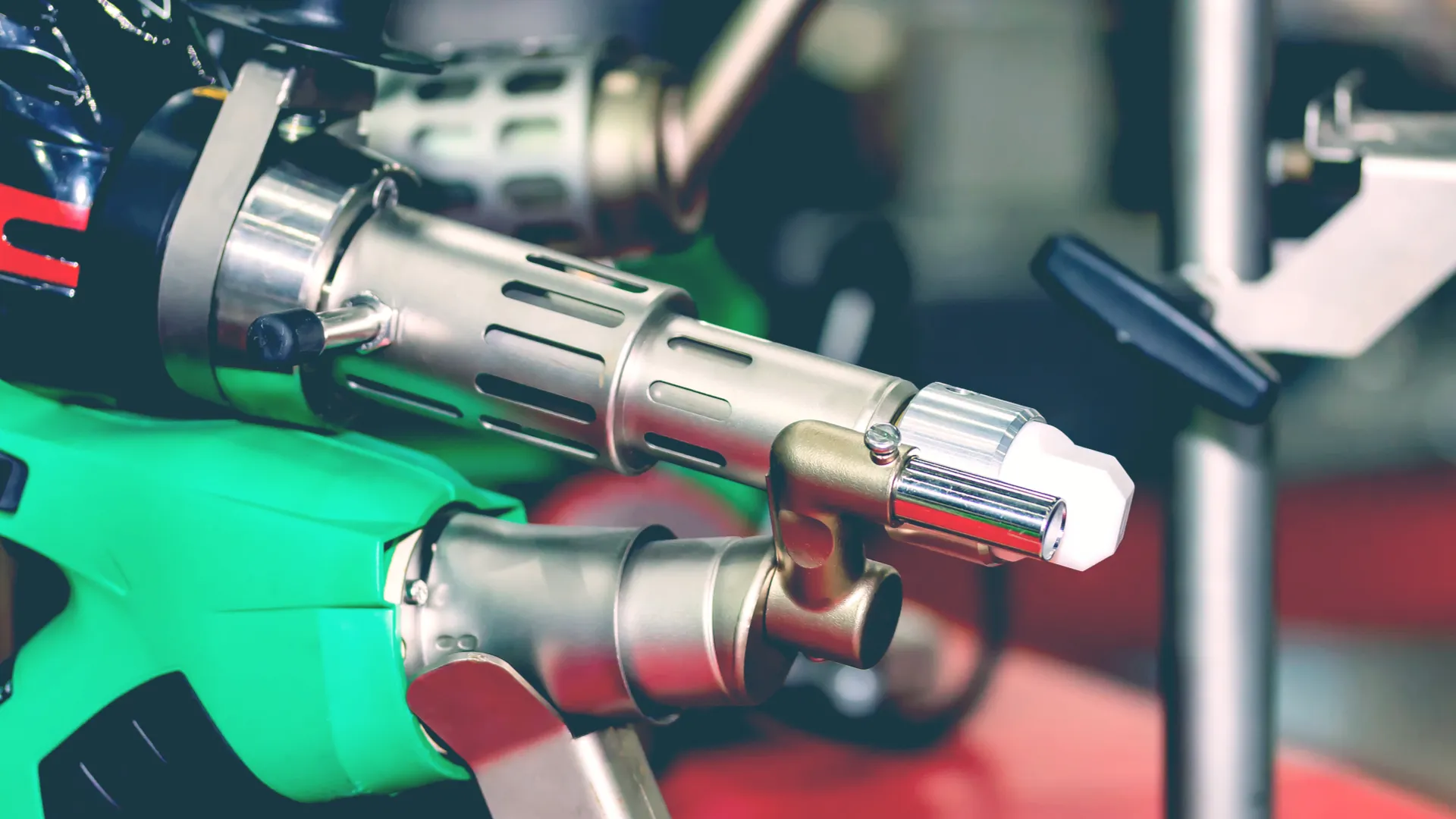 Muovihitsauksen ammattilainen - Verserv Oy