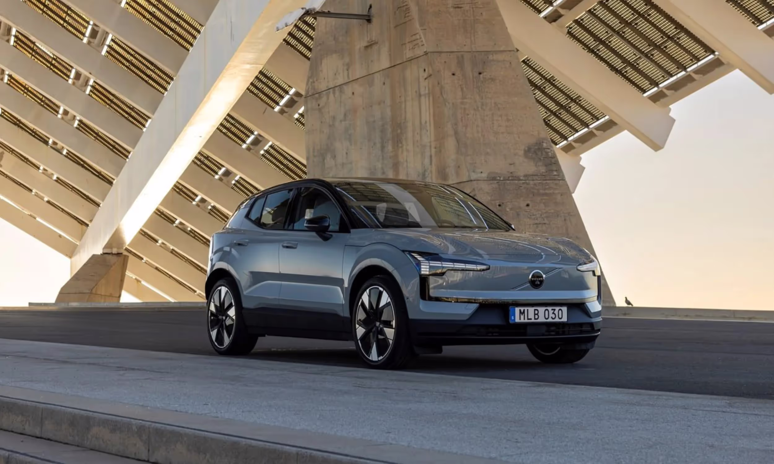 Volvo EX30 Core RWD 3